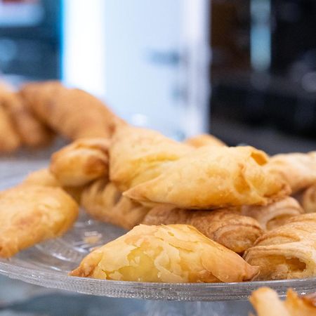 Volos Inn Hotel Екстер'єр фото