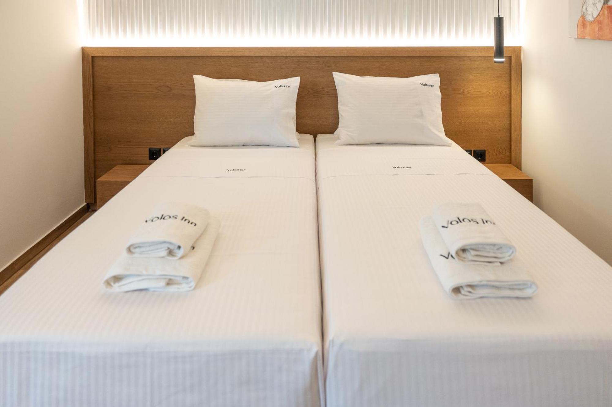 Volos Inn Hotel Екстер'єр фото