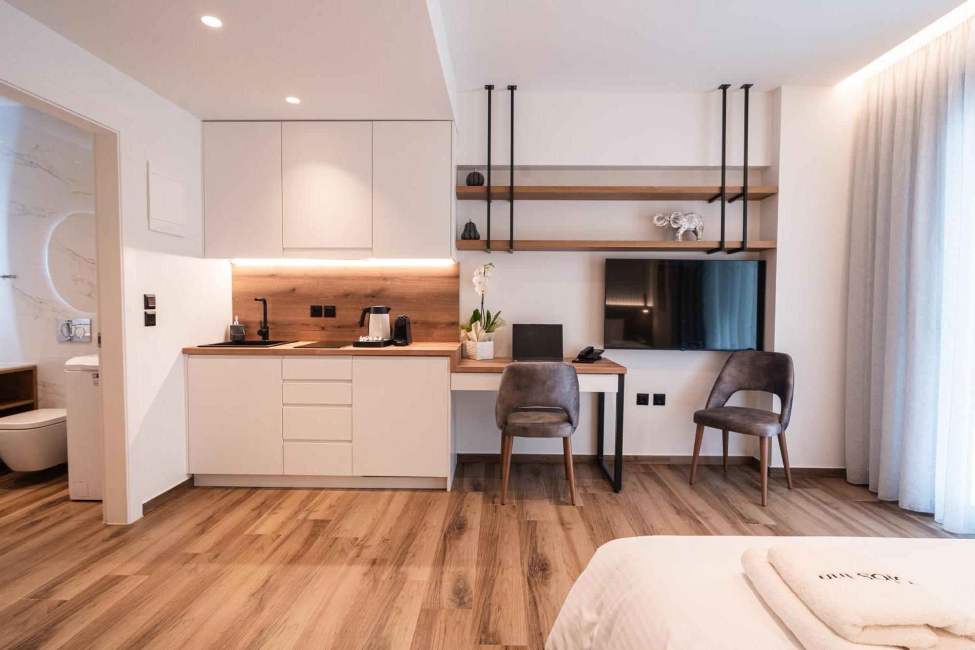 Volos Inn Hotel Екстер'єр фото